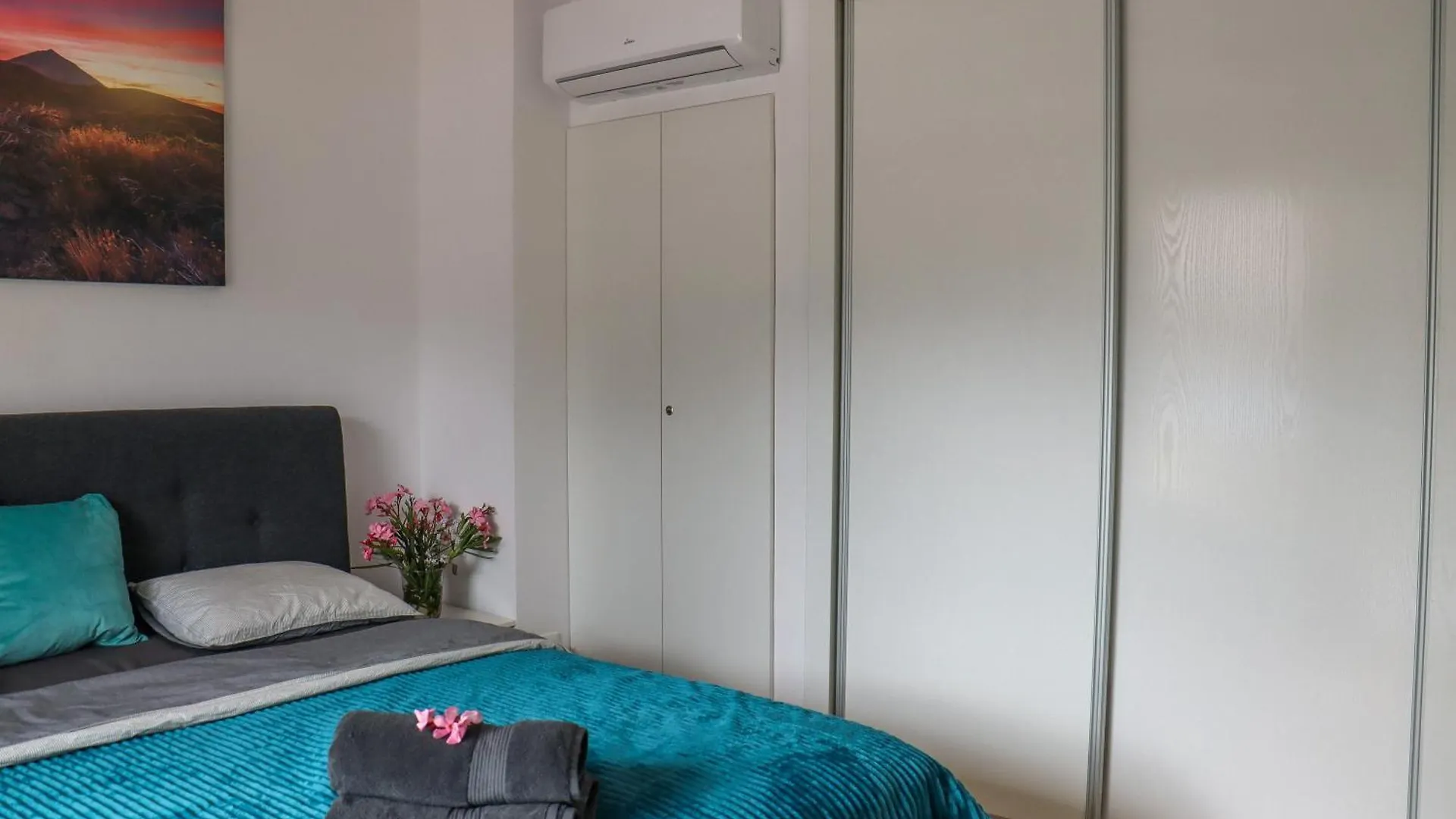 Cozy Villa Oasis Vista Mare Costa Adeje  Spain
